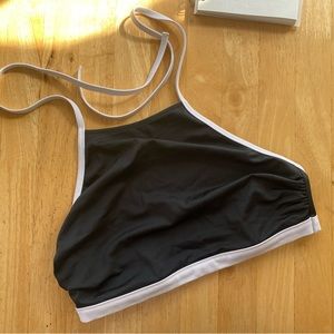 Uniqlo black and white swimsuit bikini top